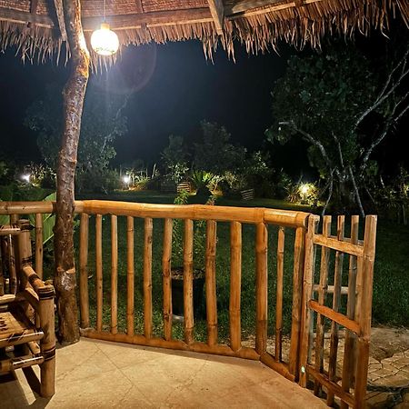 Готель Camelo Farm Bilar Екстер'єр фото