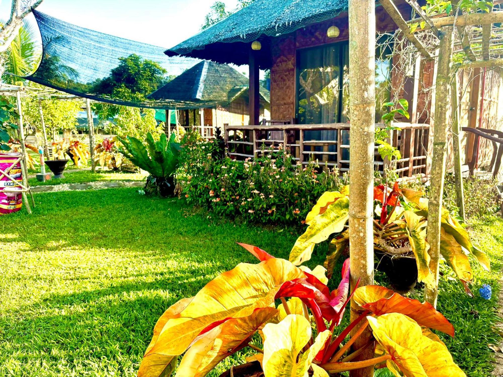 Готель Camelo Farm Bilar Екстер'єр фото