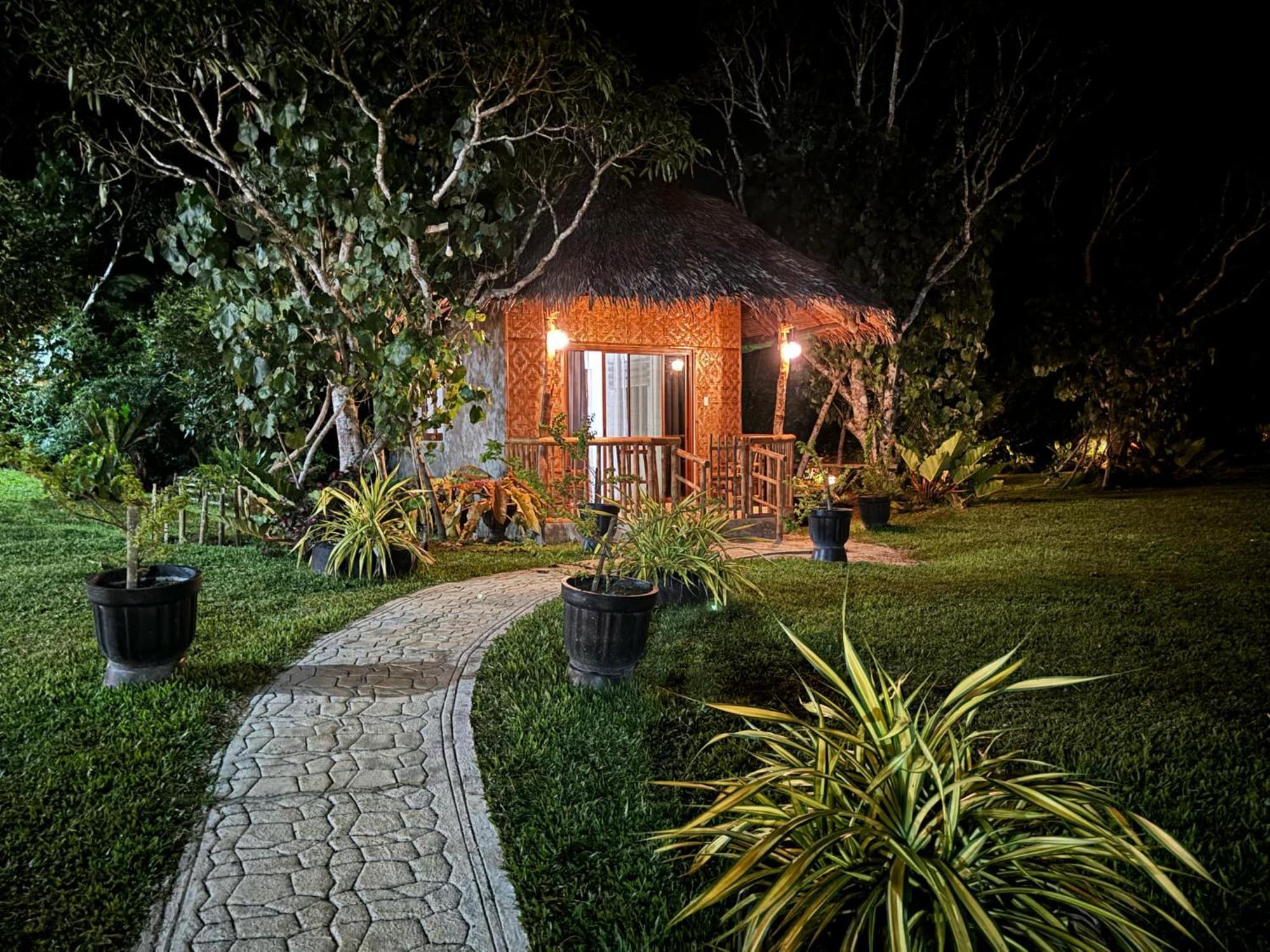 Готель Camelo Farm Bilar Екстер'єр фото